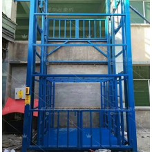 直銷鏈條導(dǎo)軌式液壓貨梯，液壓叉車，液壓起重貨梯安裝施工